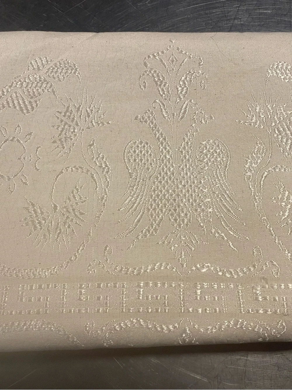Elegant Ivory Damask Tablecloth from Greece Brand New 80x60